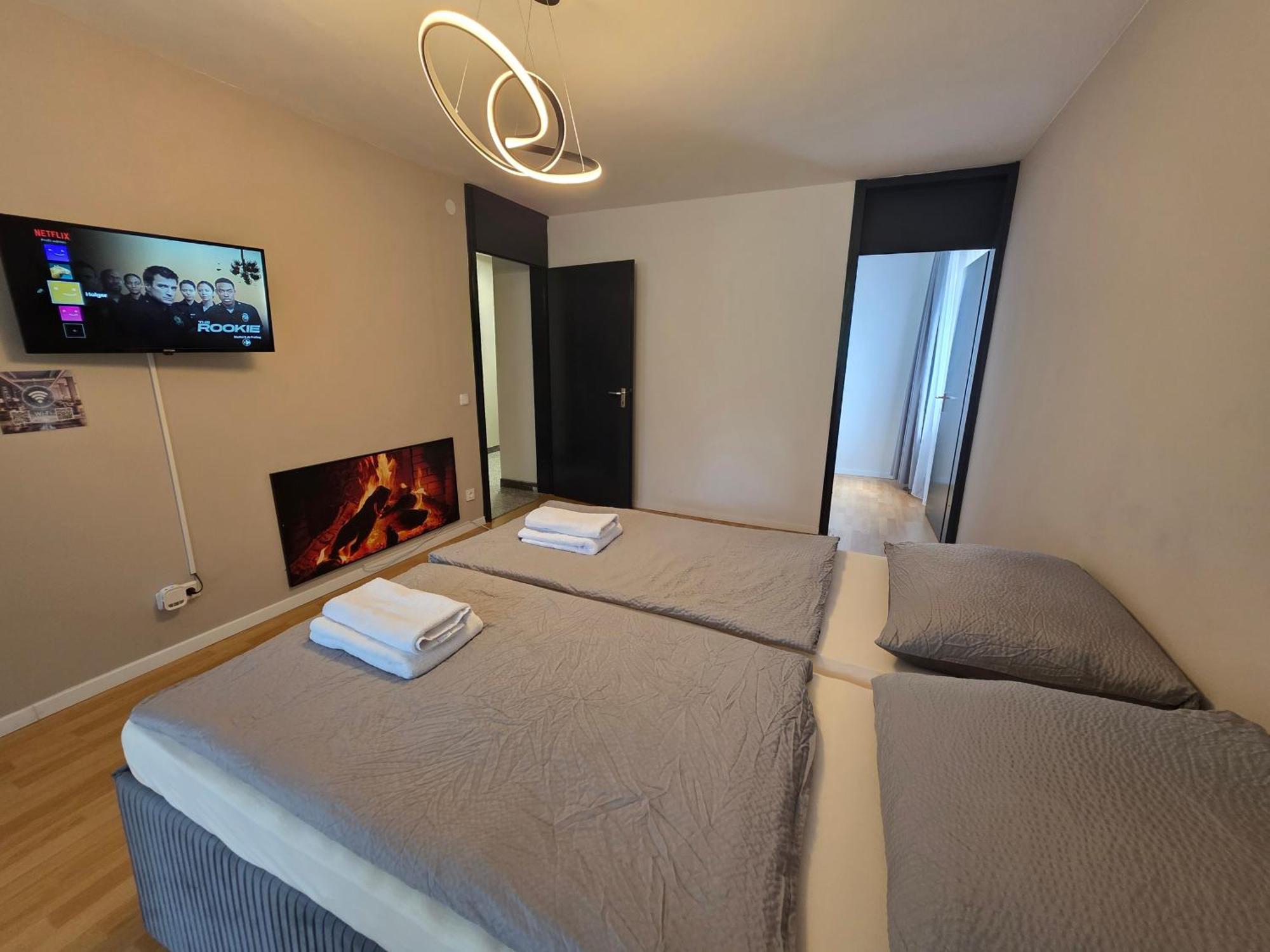 Im Mit Eigene Kueche Bad Balkon Parkplatz Netflix Apartment *