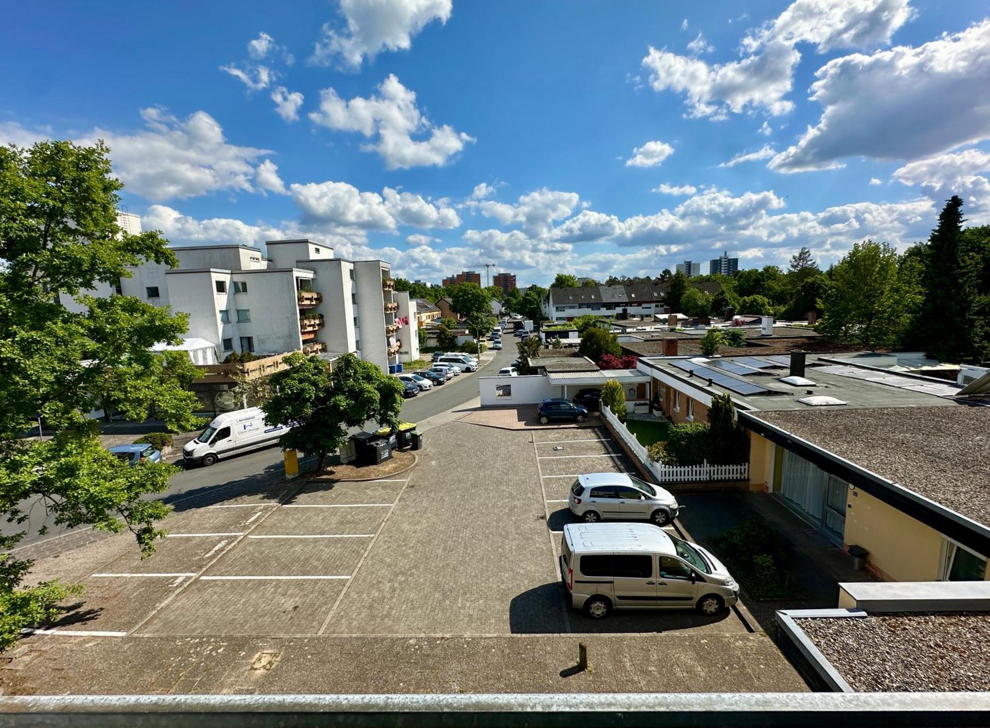 Im Mit Eigene Kueche Bad Balkon Parkplatz Netflix Apartment *